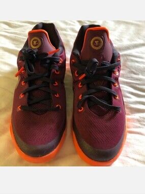 NWOT Nike Kids Boys Kobe IX Basketball Shoes Sneakers Sz 6